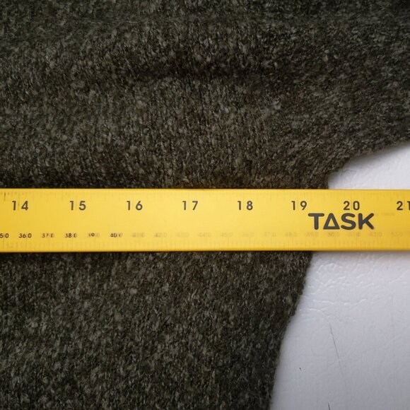 Reitmans Ladies Size Small Green Open Cardigan with Removable Faux Fur Collar - Picture 8 of 9